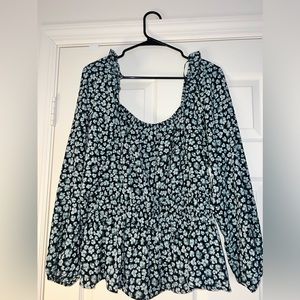 Nine West woman’s top size L